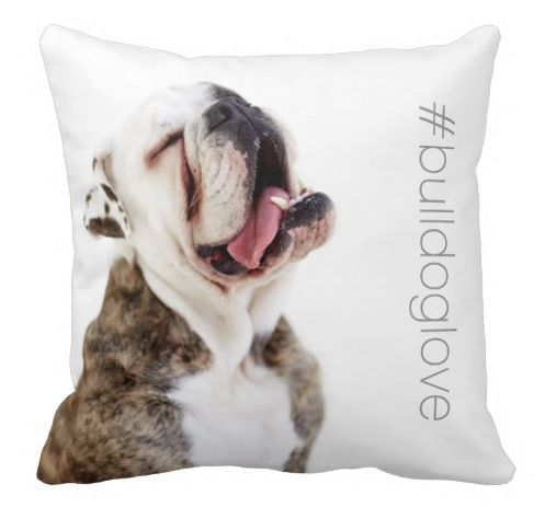 #bulldoglove white.png