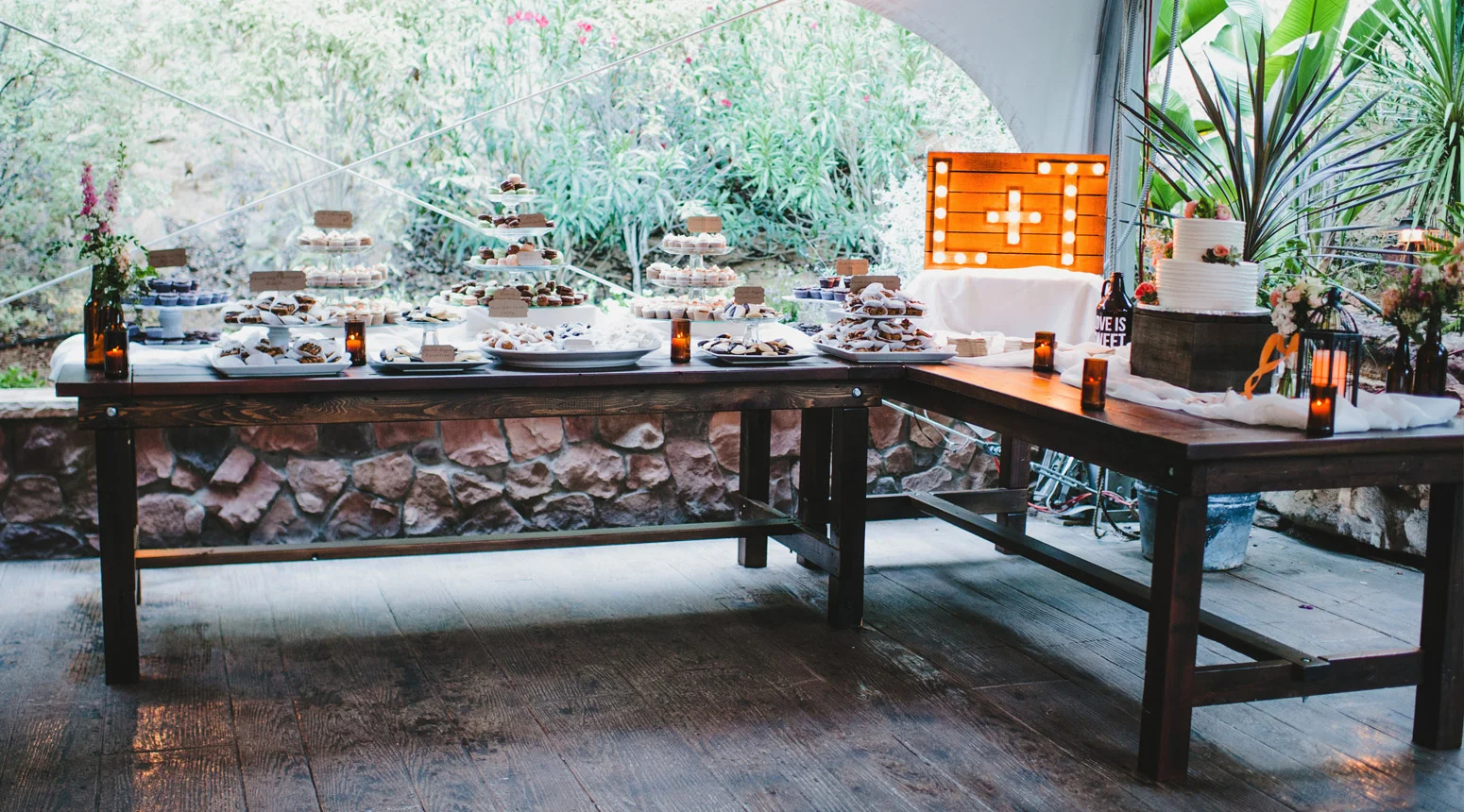 table-gallery-brown-02.jpg