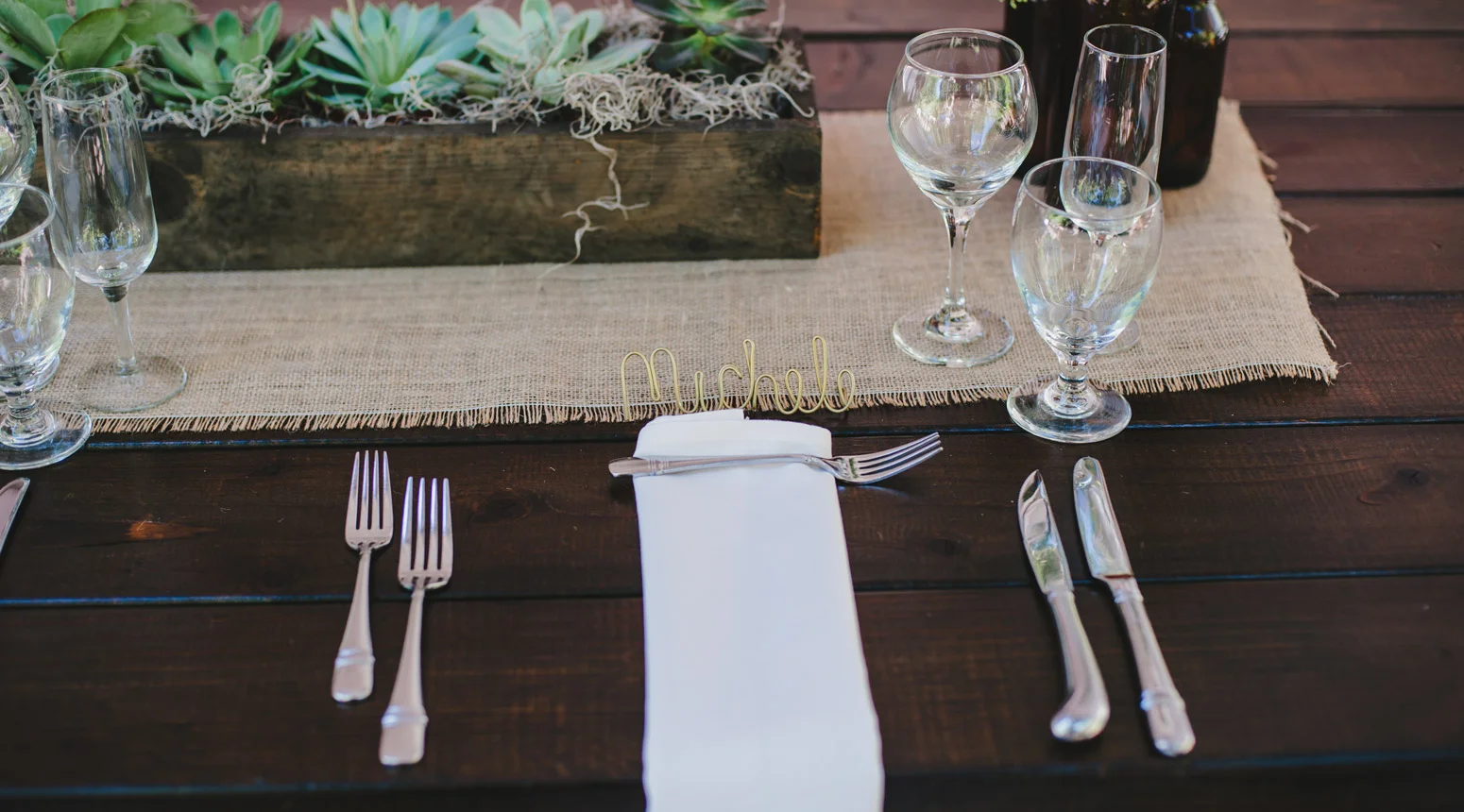 table-gallery-brown-05.jpg