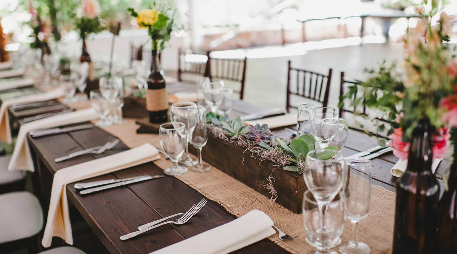 table-gallery-brown-07.jpg