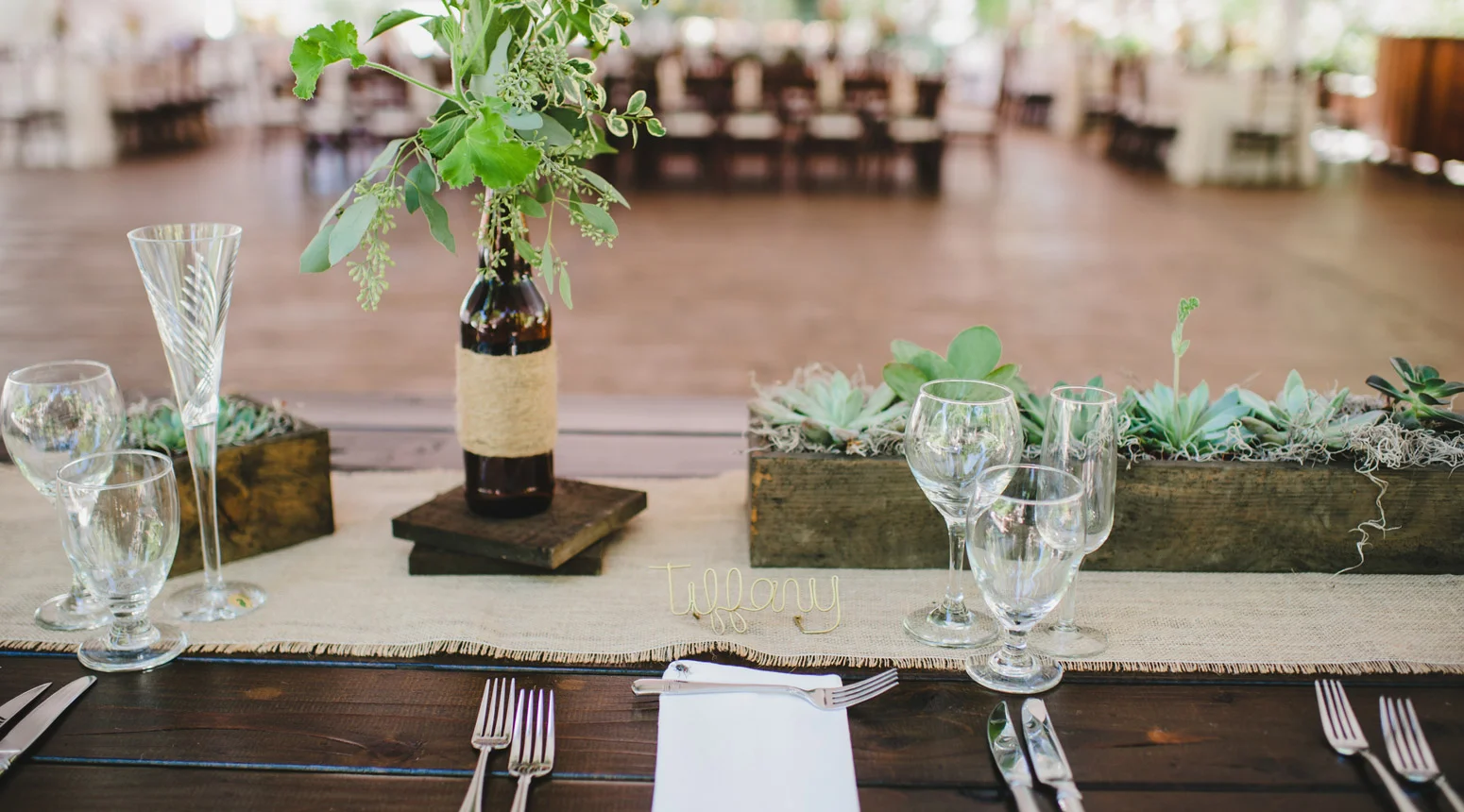 table-gallery-brown-19.jpg