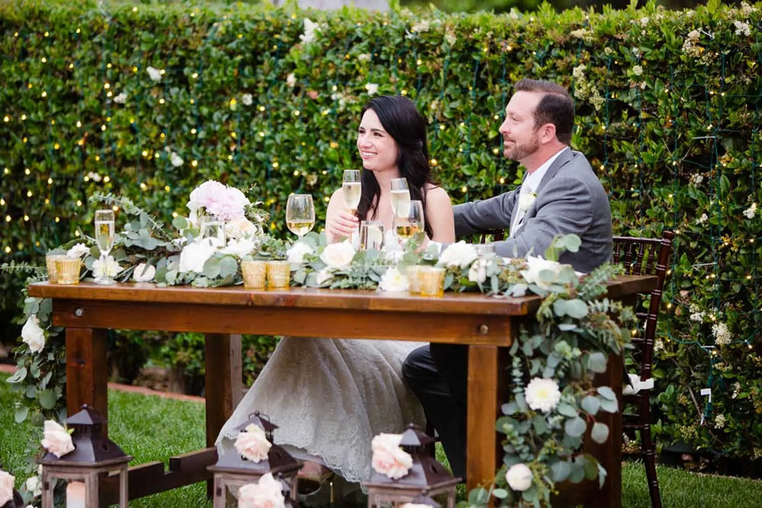 sweetheart_table_rentals.jpg