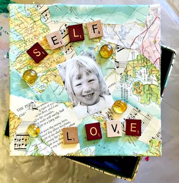 Inspiration boxes are beautiful and personal, each participant's has its own character. Susie will guide you through the entire activity. You don't have to be "artistic" to enjoy this creative endeavor!