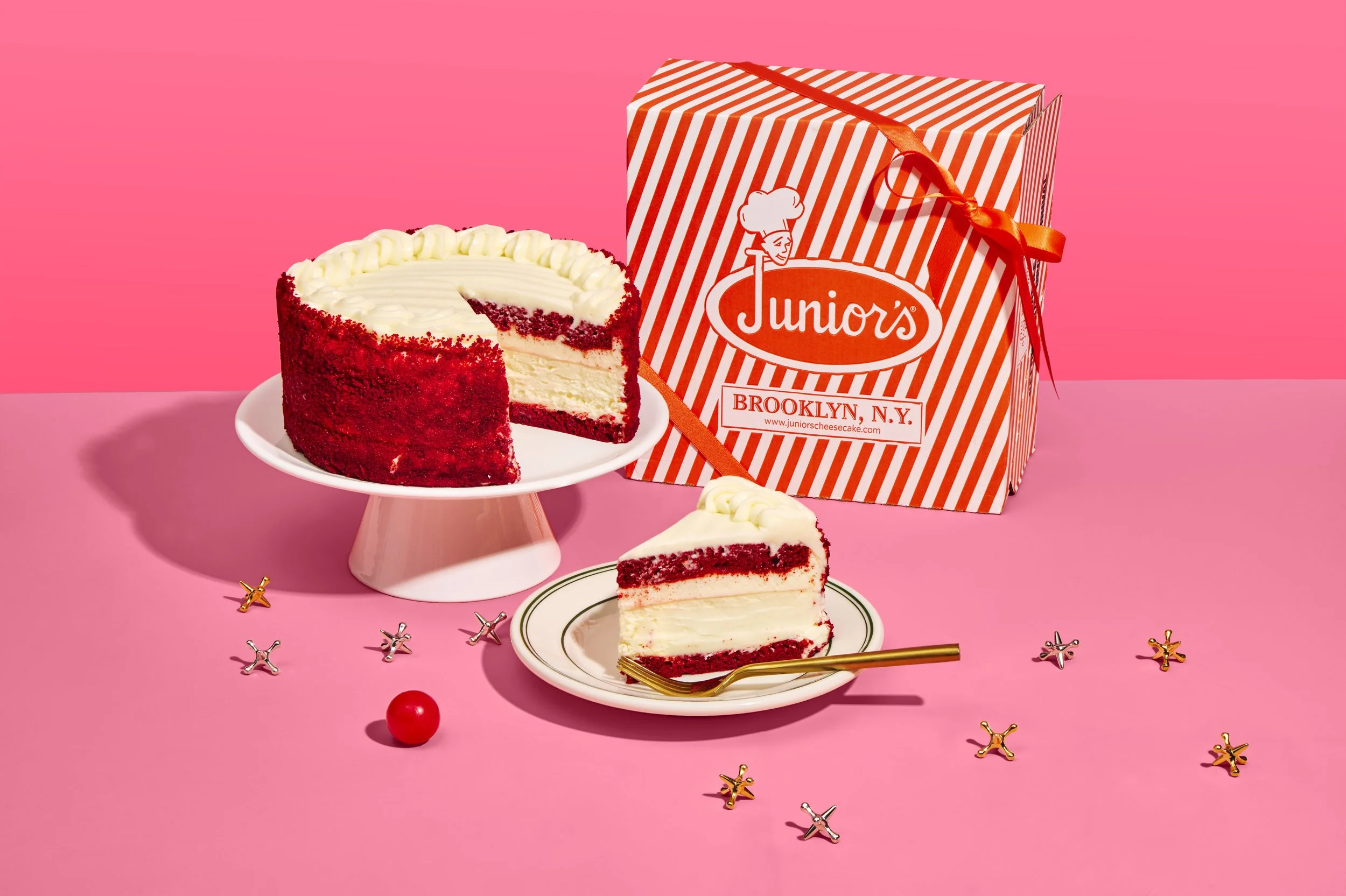 241030_GoldBelly_13_Juniors_StrawberryCheesecake-1124-V1Main_STACKED (1).jpg