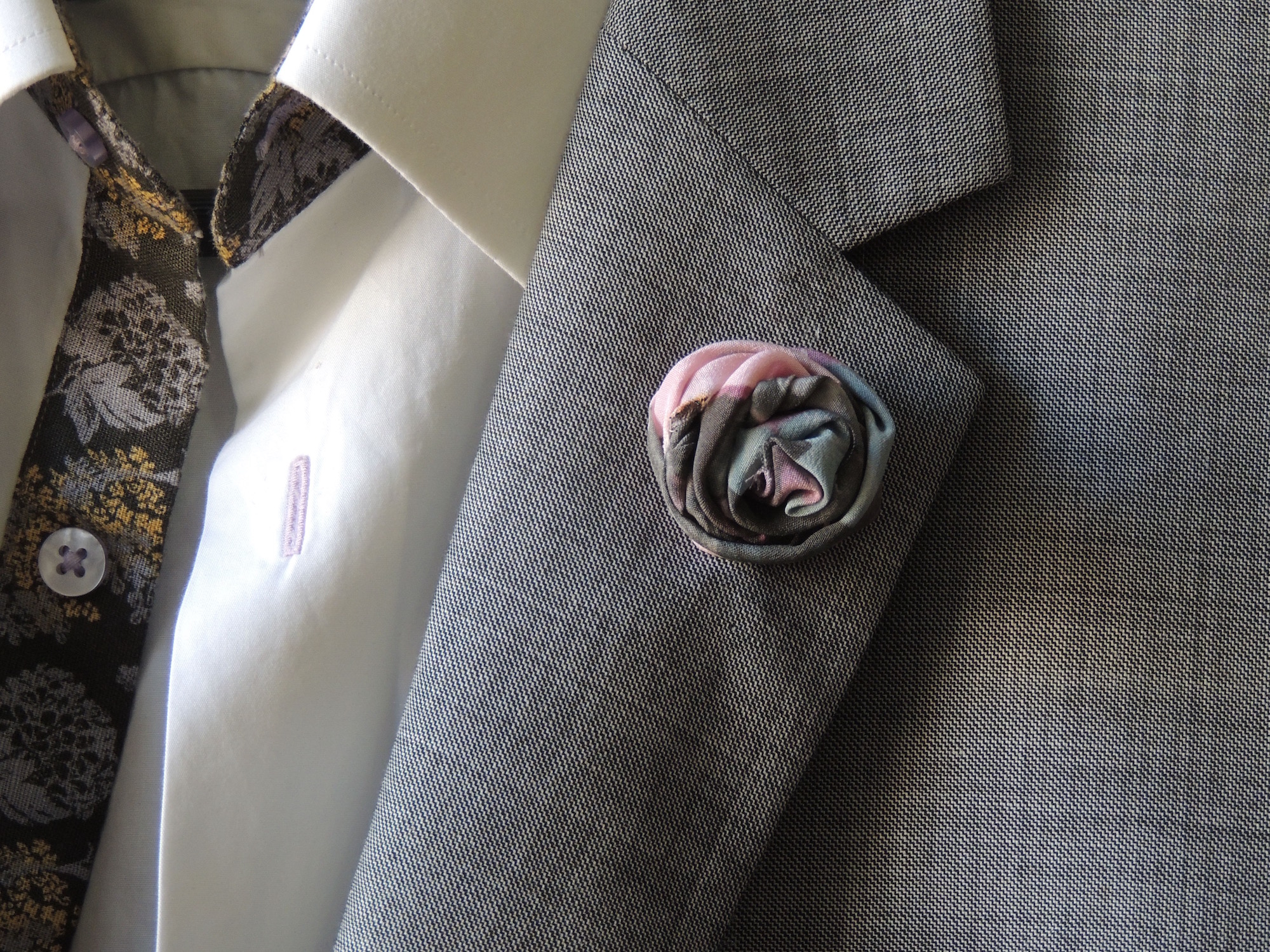 Composure Signature Succulent Lapel Pin 00.jpg