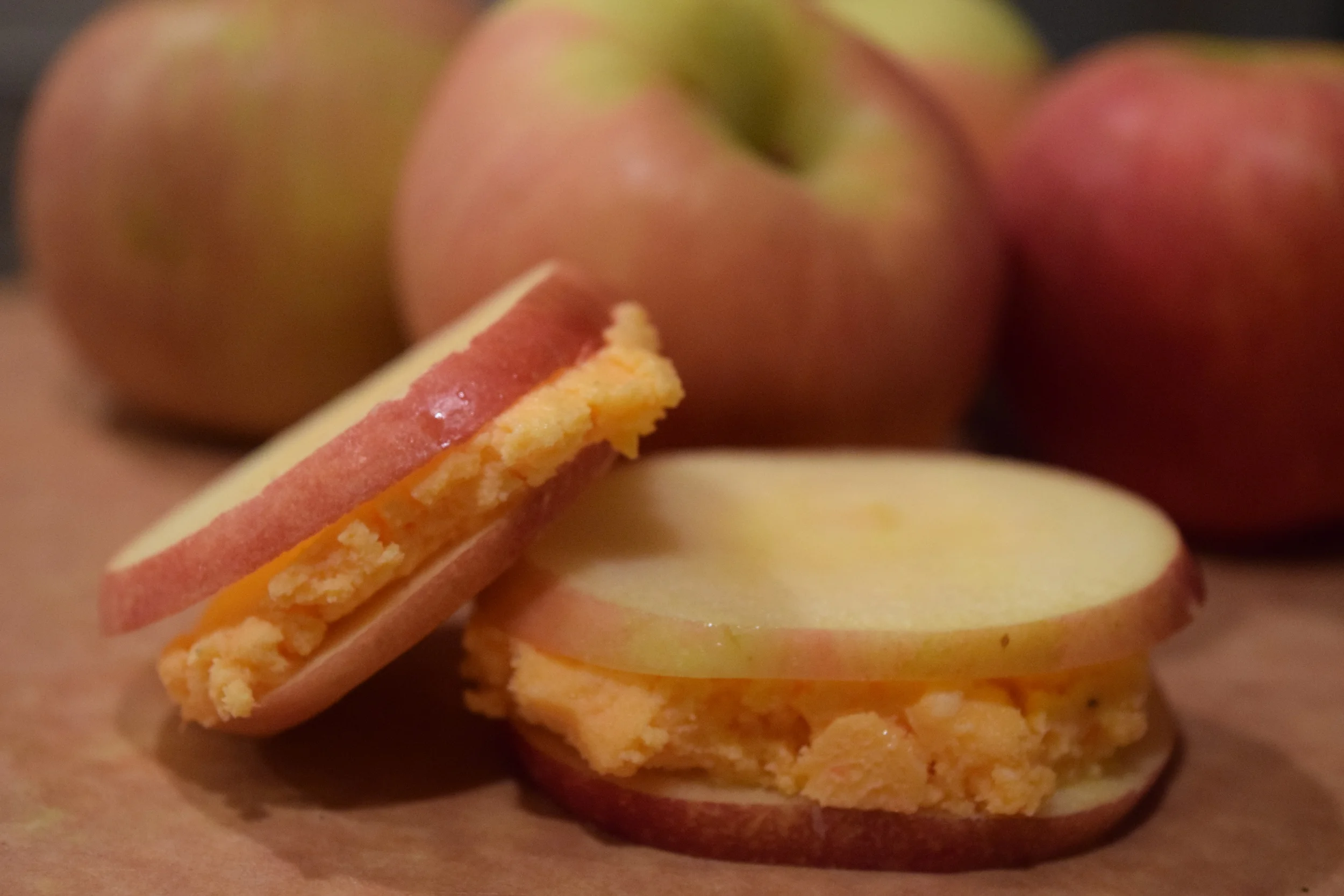 How to avoid those extra holiday pounds this year