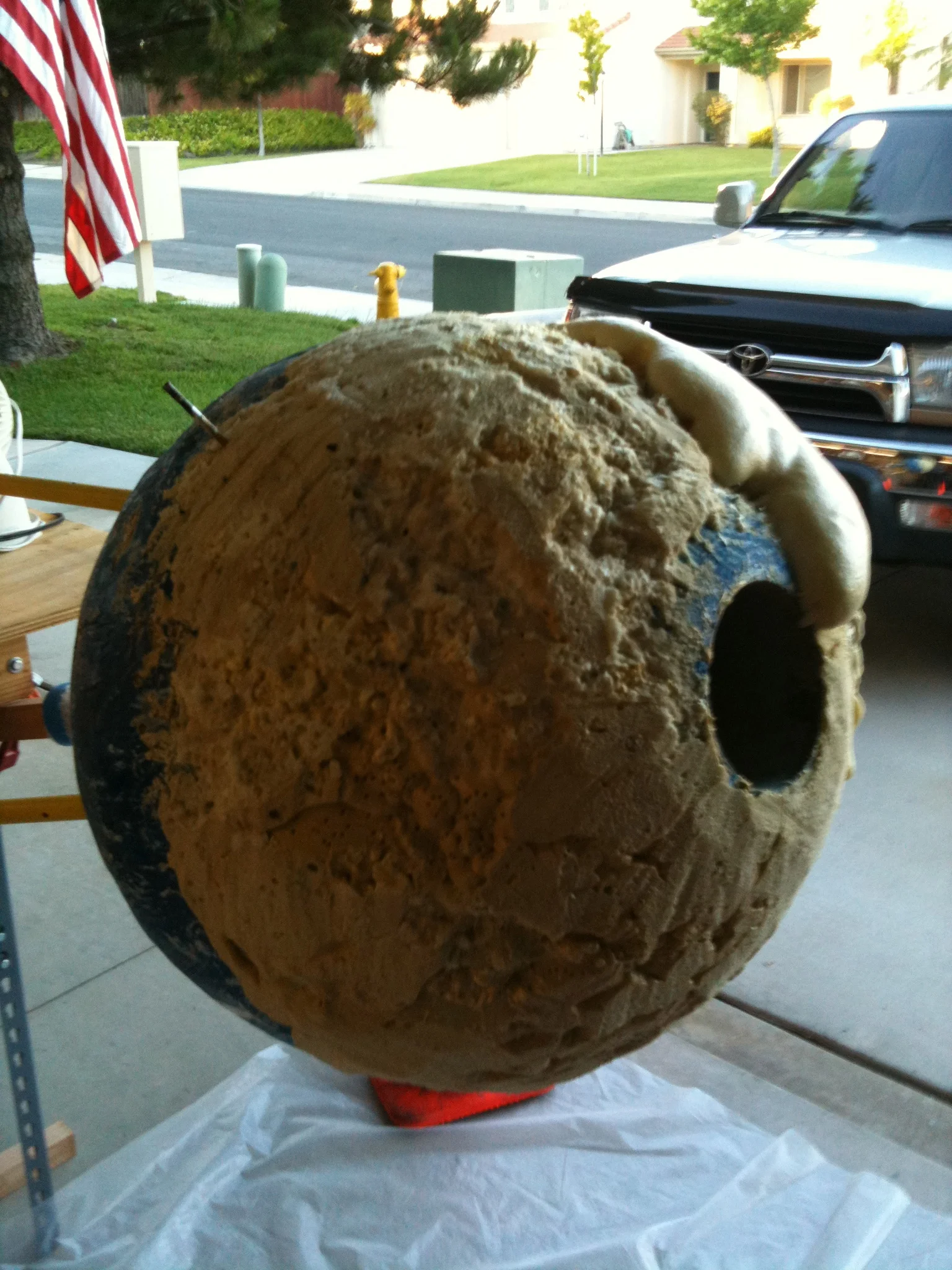A giant expanding-foam ball was the basis for a strange aerodynamic rocket experiment. See the next two photos. 