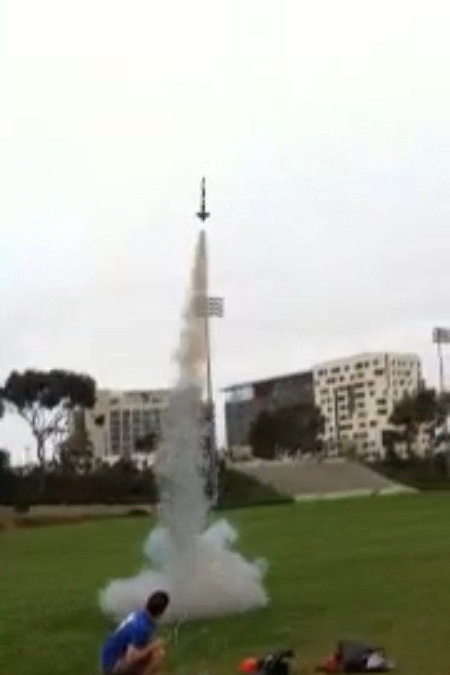  I'm not sure if rocket launching is actually allowed on Rimac Field, but who's up at 7 am anyway? 