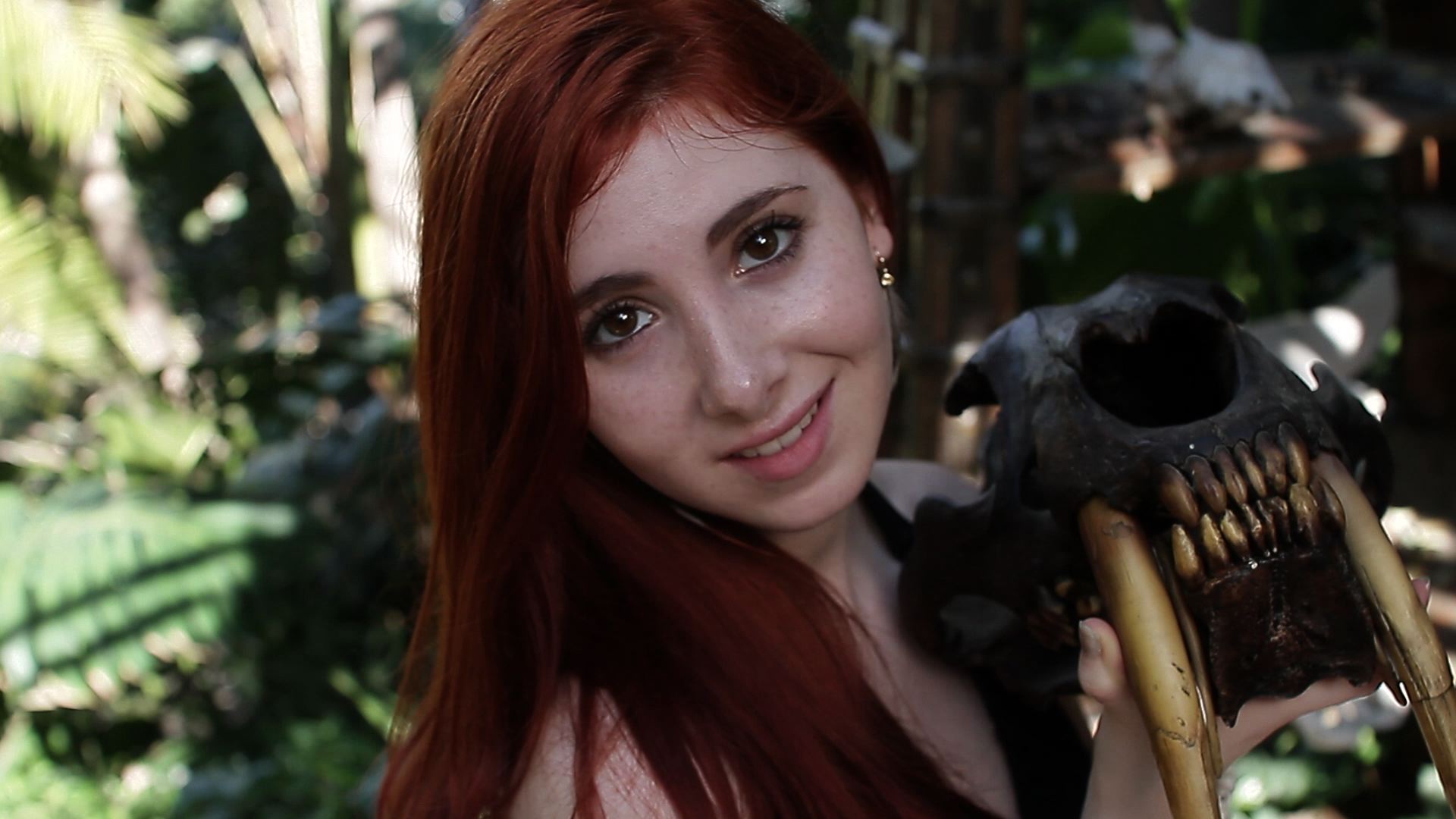 f holding sabertooth 2 - need to fix sweat.jpg