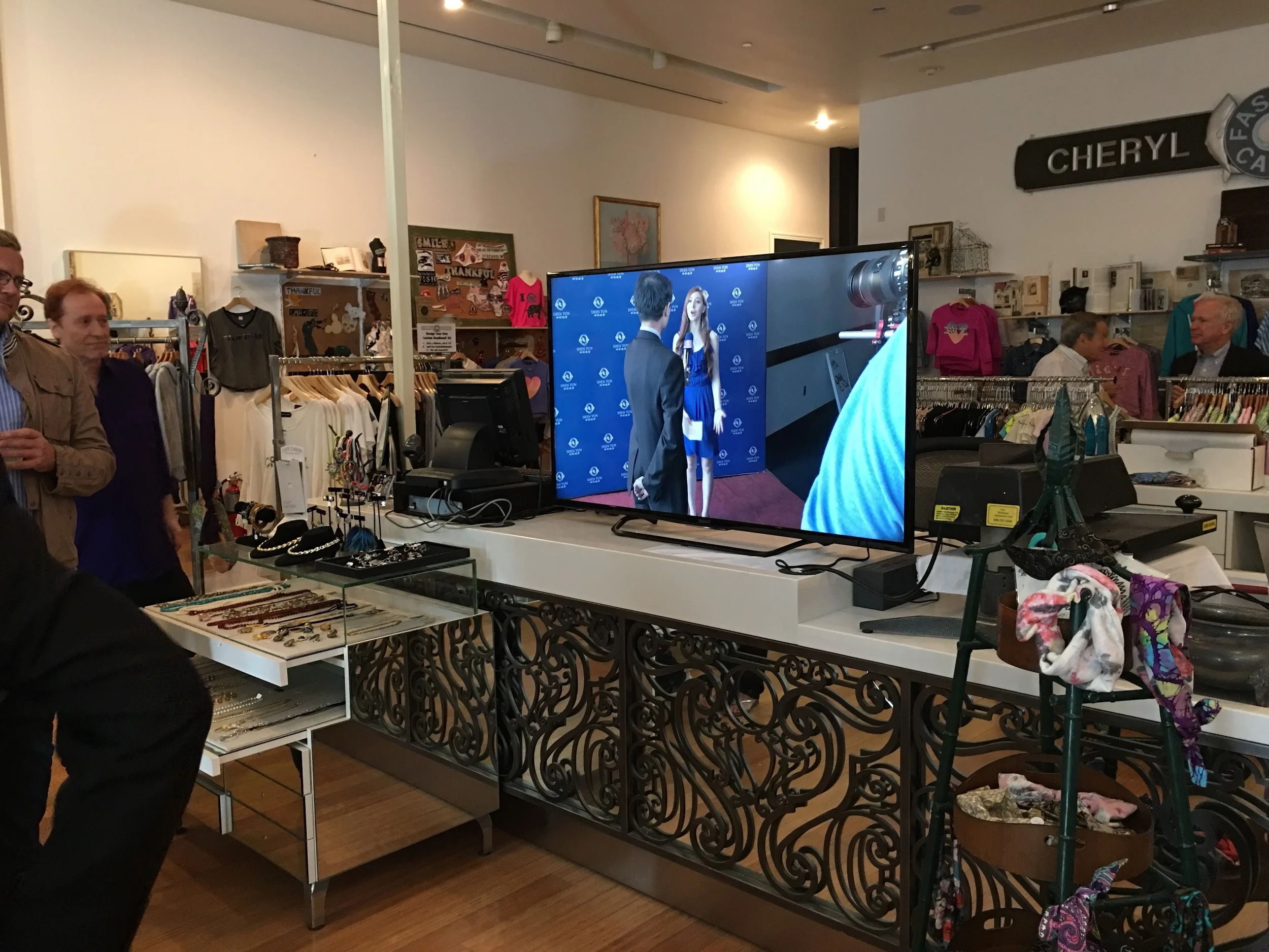 Clip of Fiona on Chinese TV being shown at ELF event