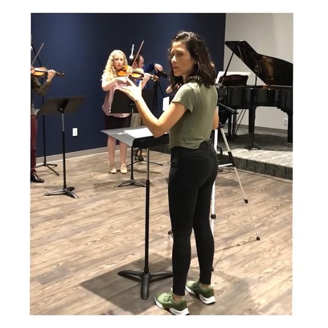 Had so much fun recording one of my arrangements for our first video for @rojasschoolofmusic new YouTube channel 🎻 Ft. @rojaspiano @victoriaboutonmusic  @sarahnichole3292 @jozama14 with @estebanrojasr in the sound 📣 Video coming soon .
.
.
.
Tuvimo