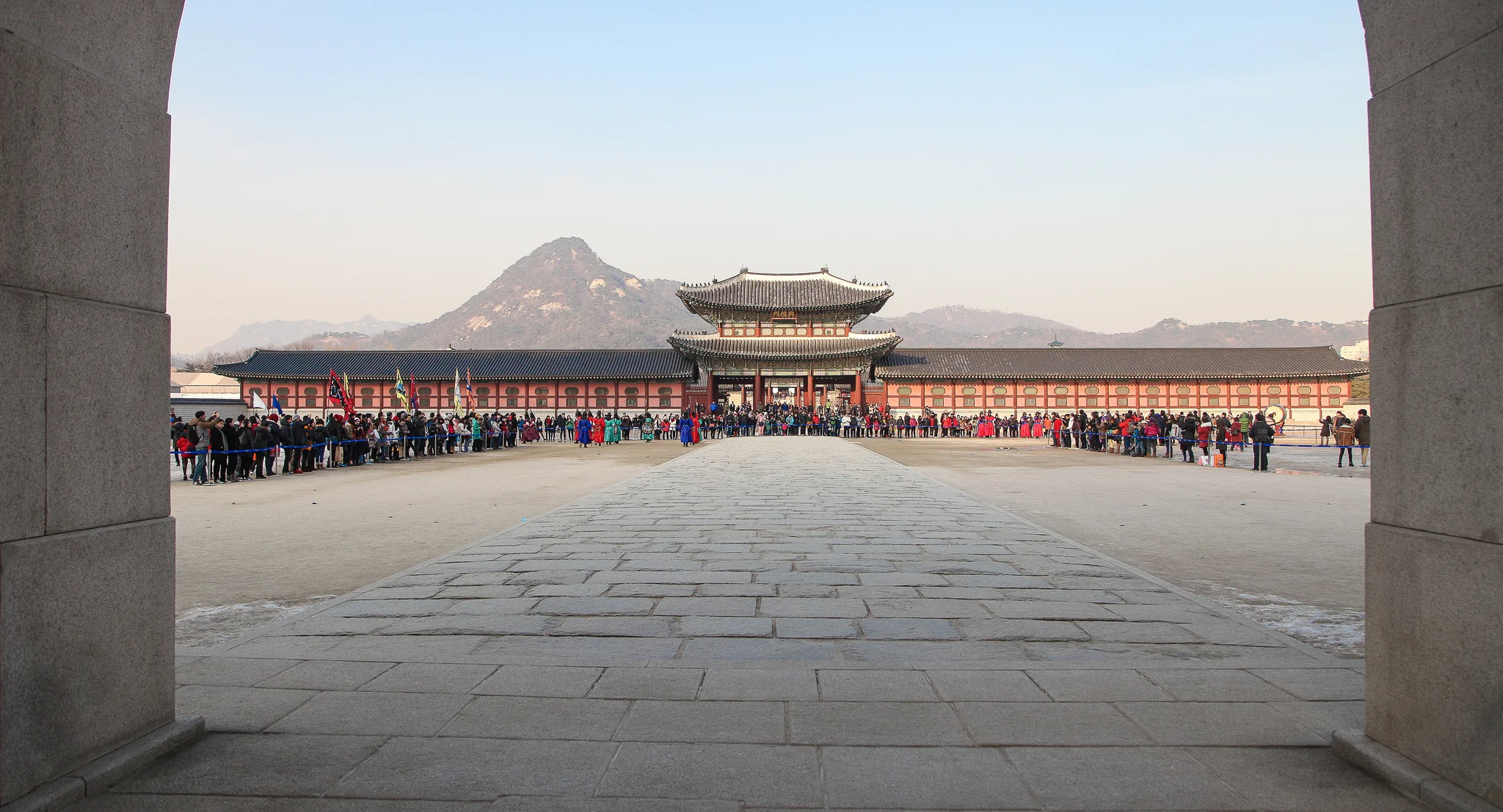 28 Photos Around Gyeongbokgung Palace