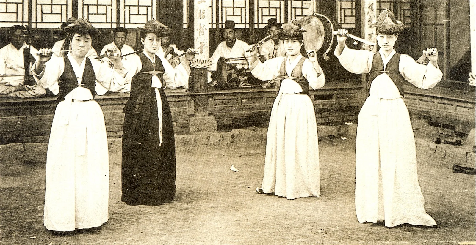 7 Interesting Facts About Kisaeng "Korean Geishas"