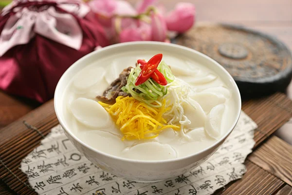 sliced korean rice cake calories
