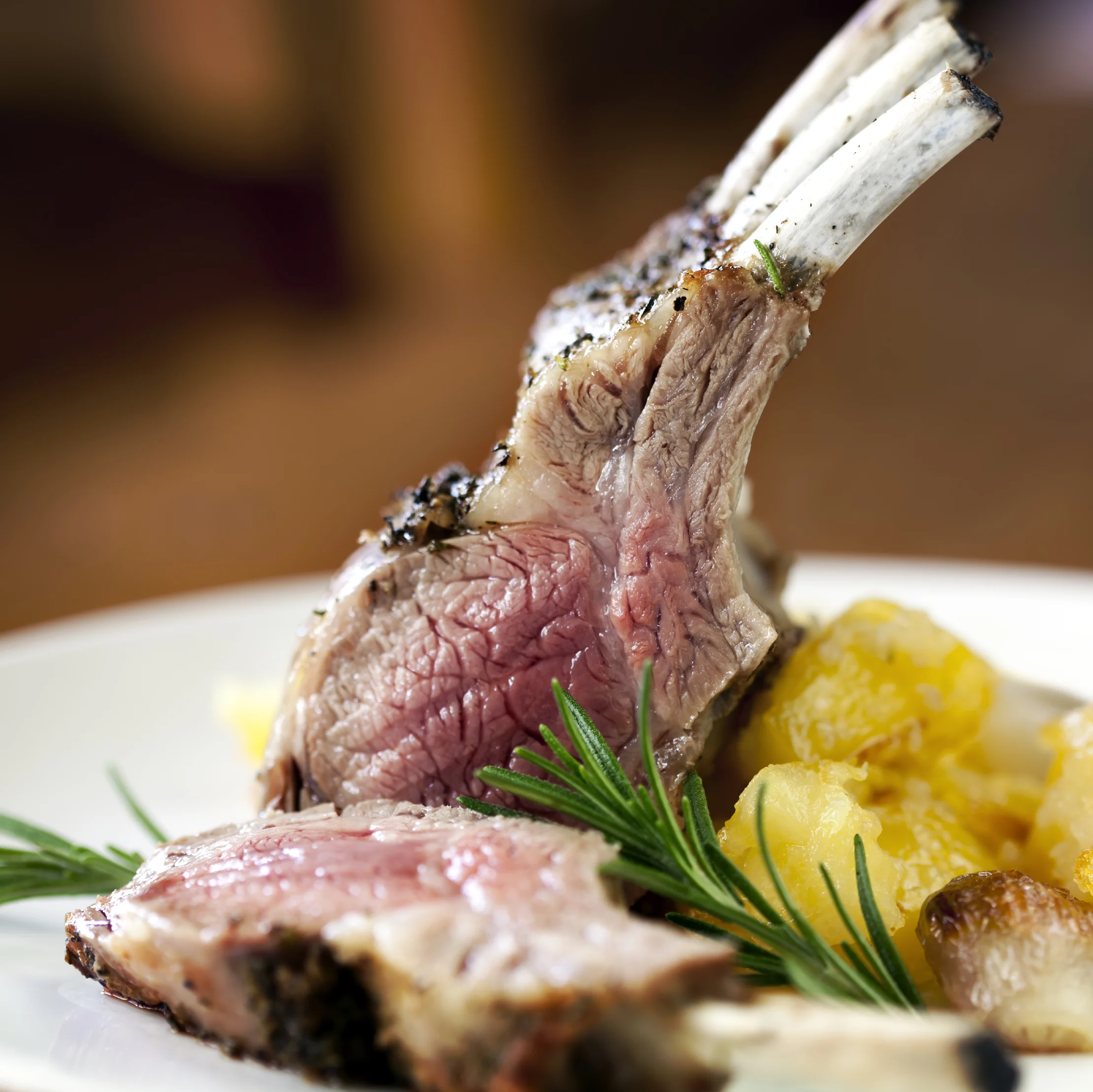 Rack of Lamb 23932907_Large.jpg