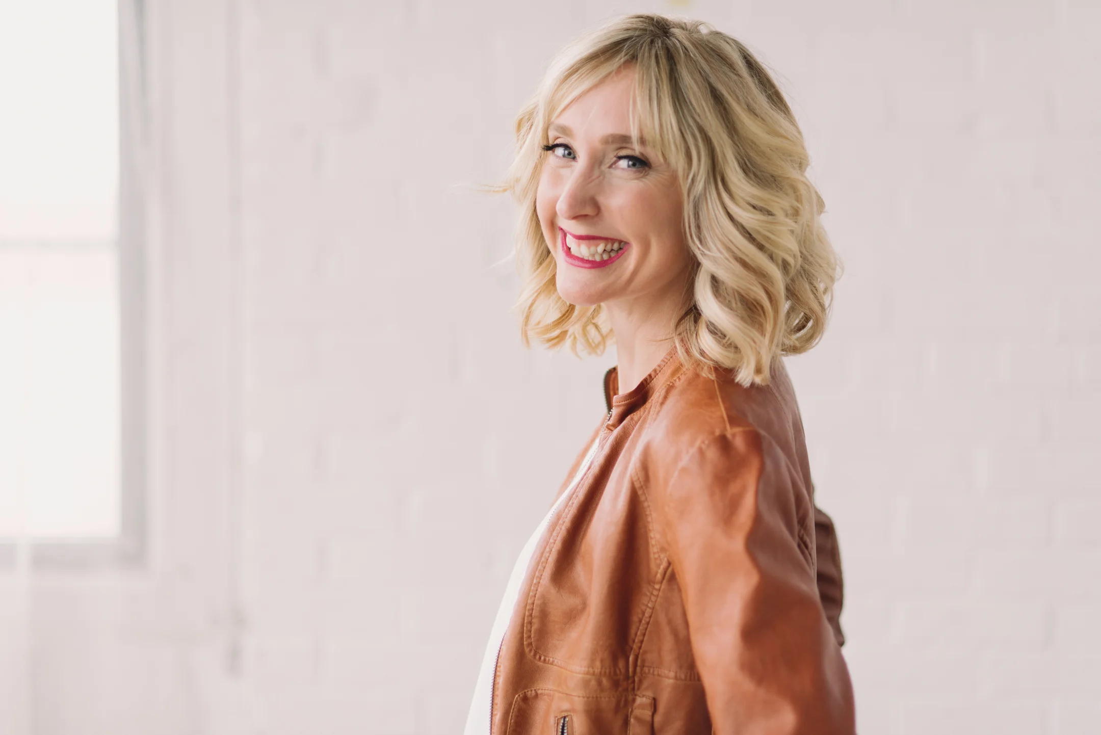 jendeanphoto.personalbranding.3022-Edit.jpg