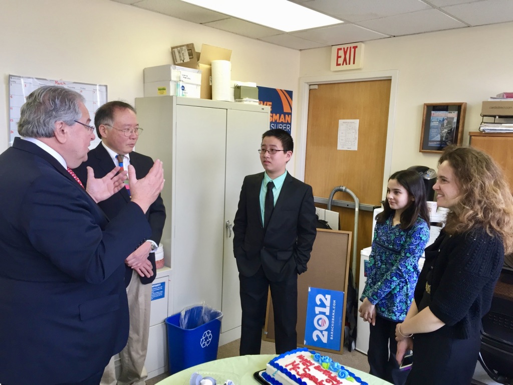 Speaker DeLeo talks to Massachusetts' youngest advocates about the issue of youth homelessness