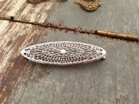 Antique Filigree Brooch via MemoryStation