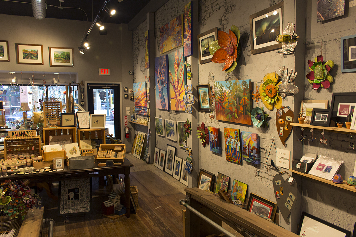AZ_store_9-27.jpg