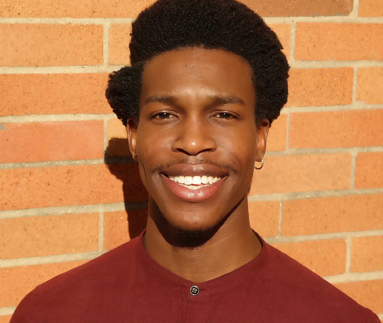 Dijon Whyte's Headshot 1kb.jpg