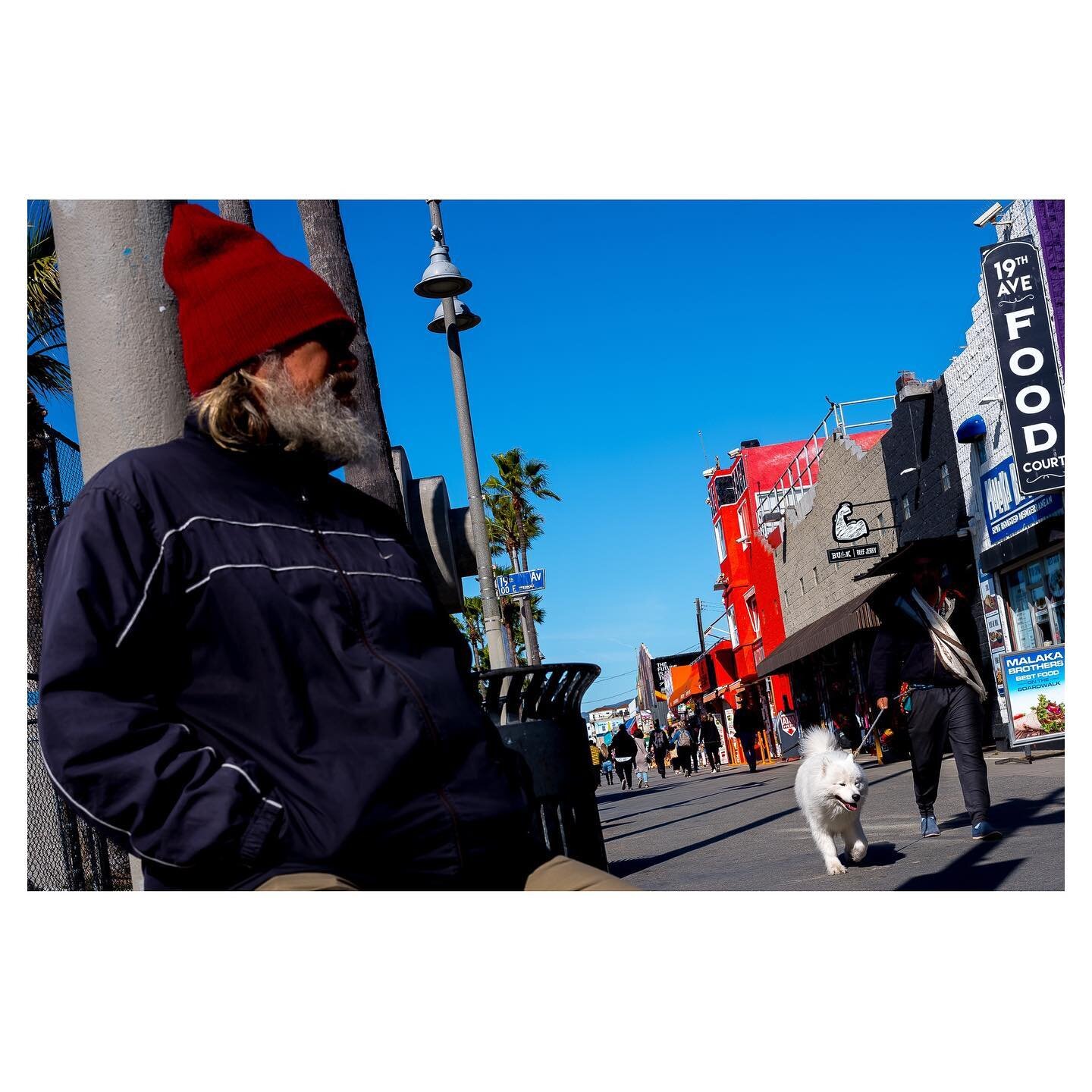 Venice Beach, LA  2020 

.
.
.
.
.
.
.

#streetphotography
#everybodystreet
#bnw_society
#bnwphotography
#street_photography 
#streetdreamsmag 
#blackandwhitestreetphotography 
#blacknwhite_perfection 
#projectasphalt
#DC_SPC
#igmasters 
#streetscene