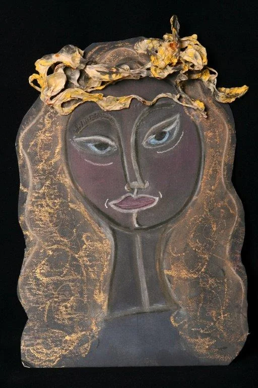 ARTIST Finding inspiration and solace through creative expression, Leslie's artwork gives voice to her experiences as a woman, daughter, wife, mother, patient and survivor. MORE