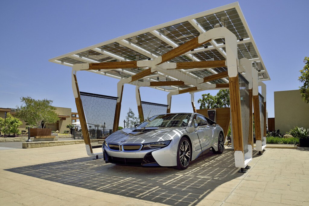 BMW Solarcarport