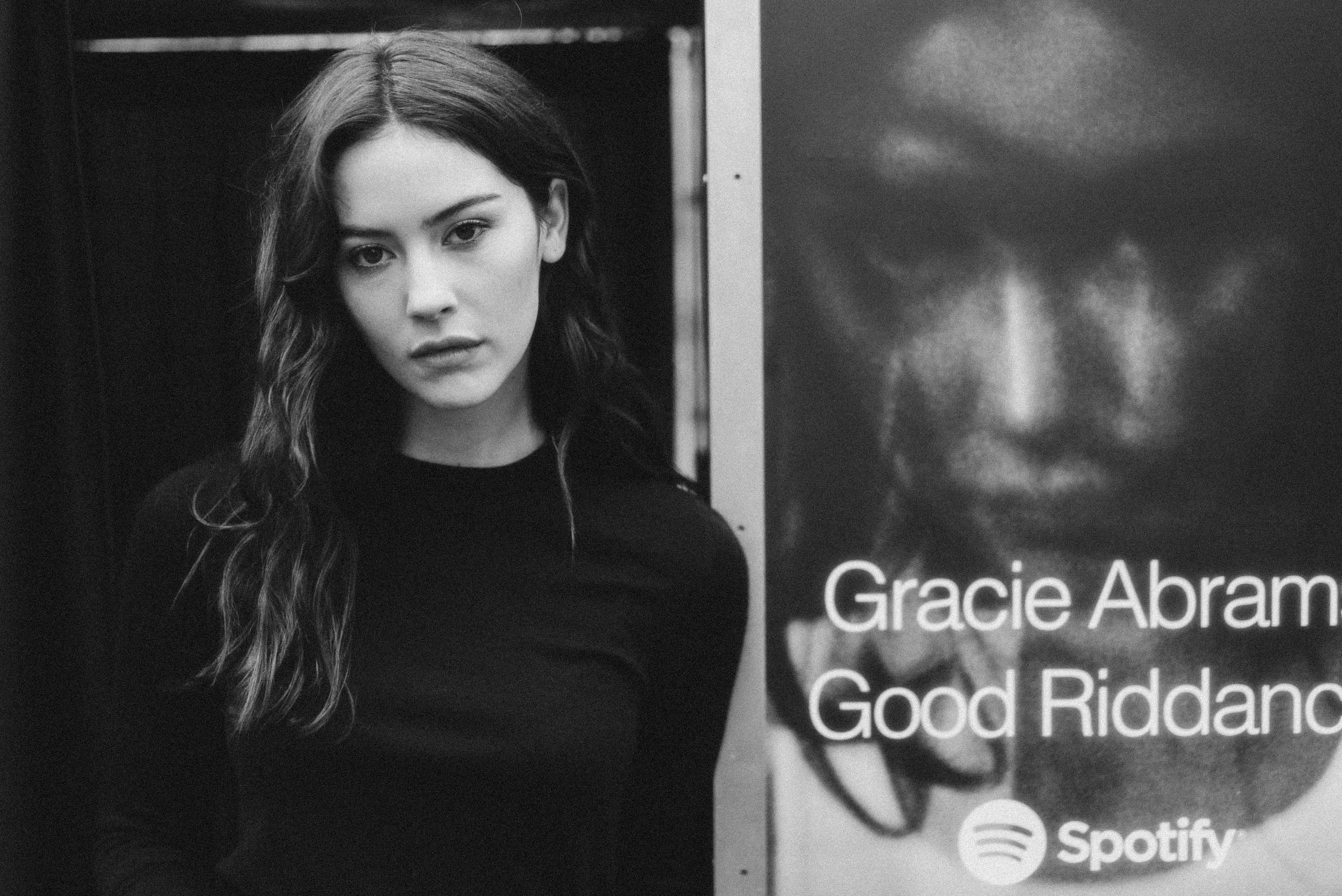 Gracie Abrams_ Q1_Artist Marketing16x9size-22.jpg