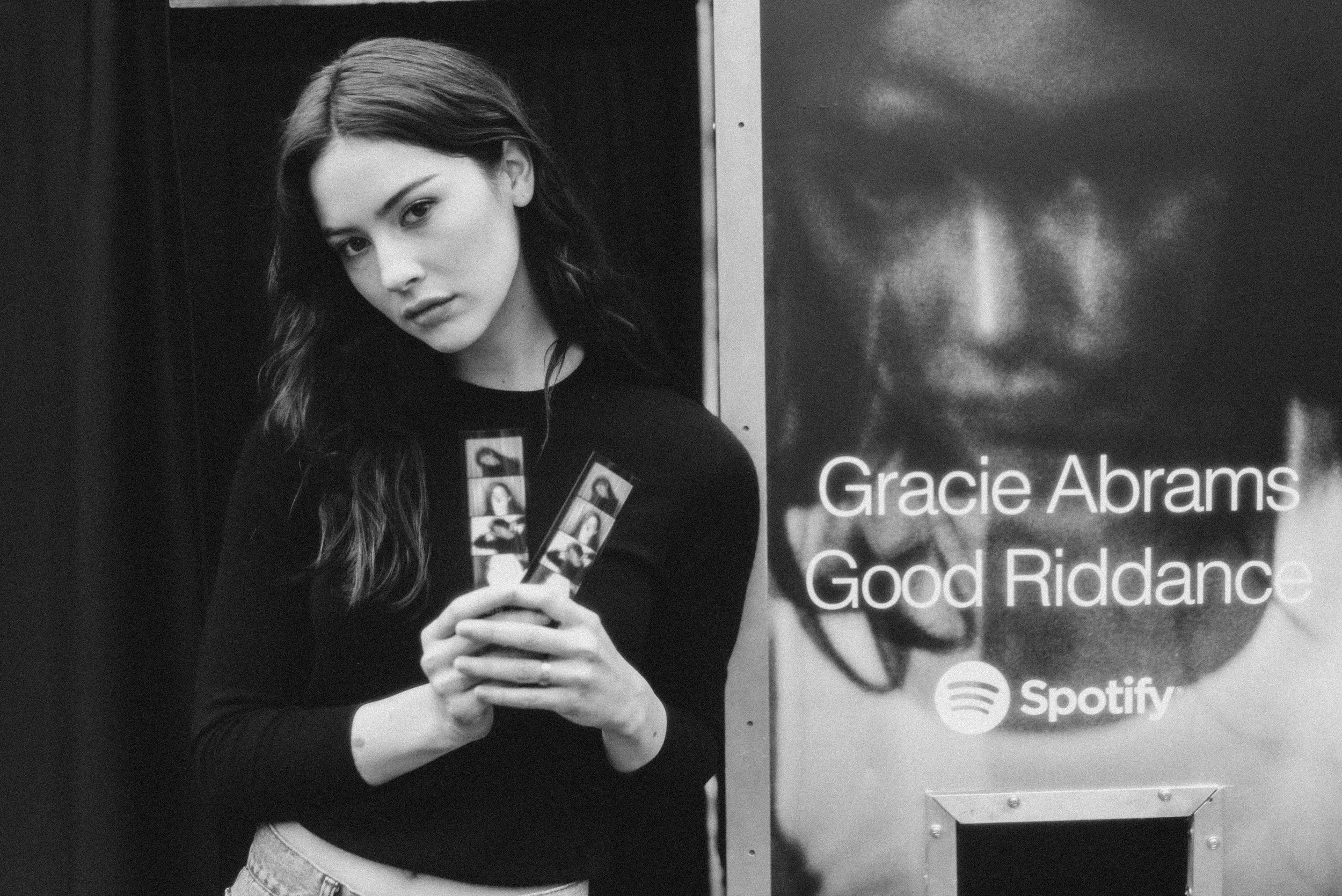 Gracie Abrams_ Q1_Artist Marketing16x9size-23.jpg