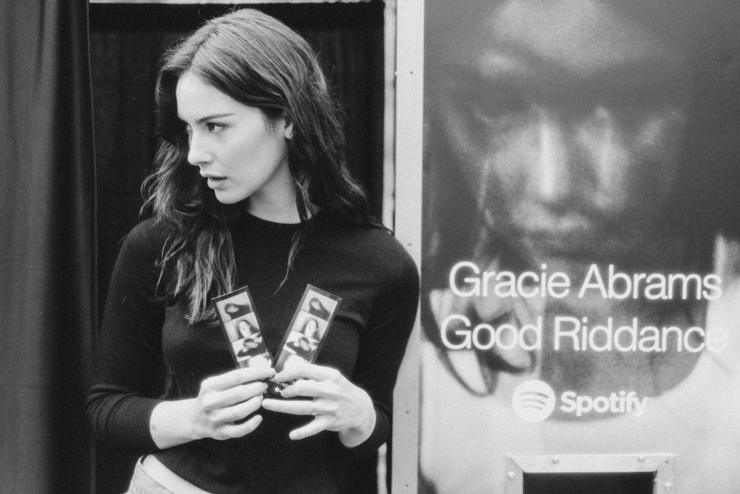 Gracie Abrams_ Q1_Artist Marketing16x9size-24.jpg