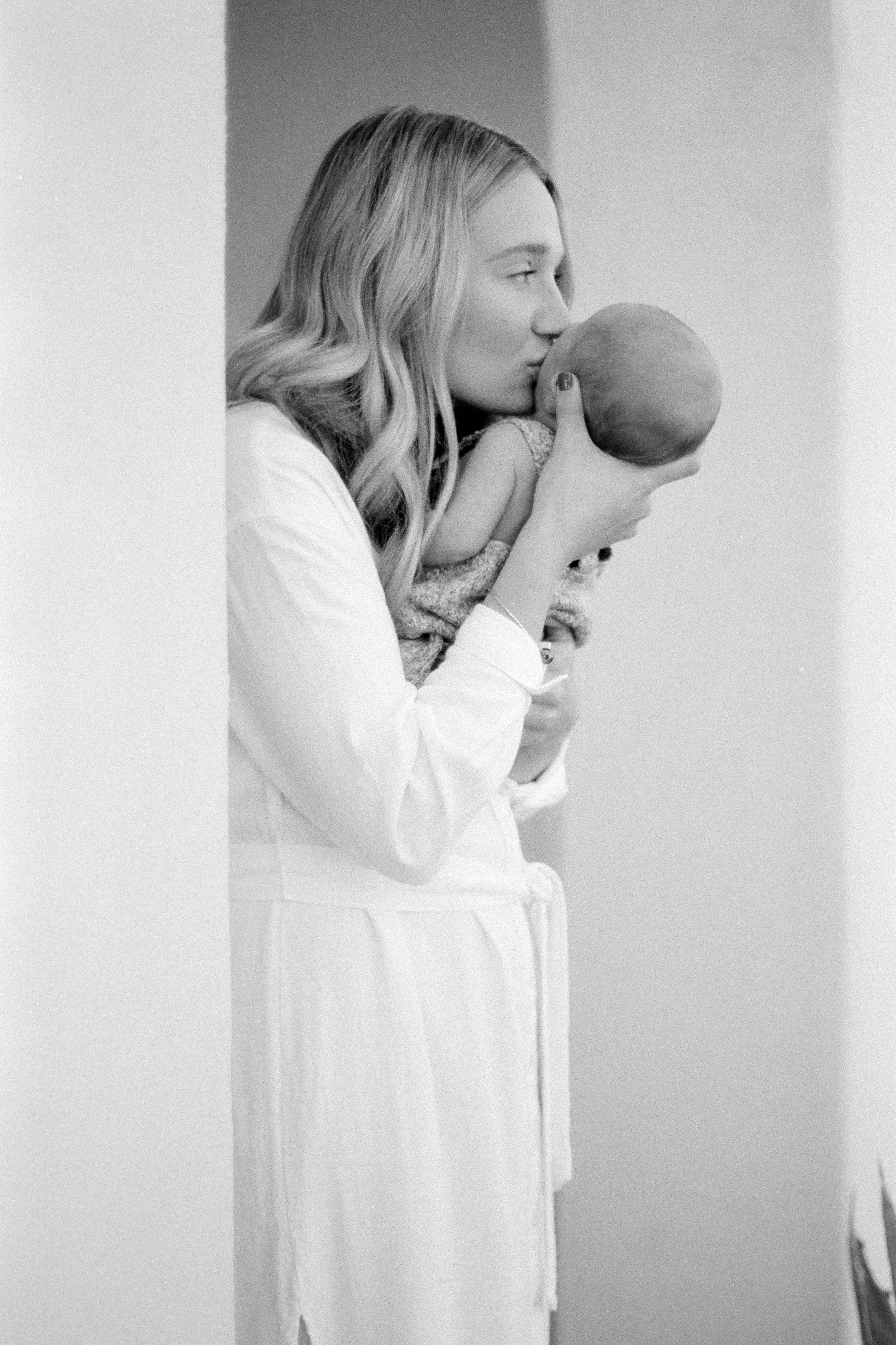 GeorgeClarkNewborn-29.jpg