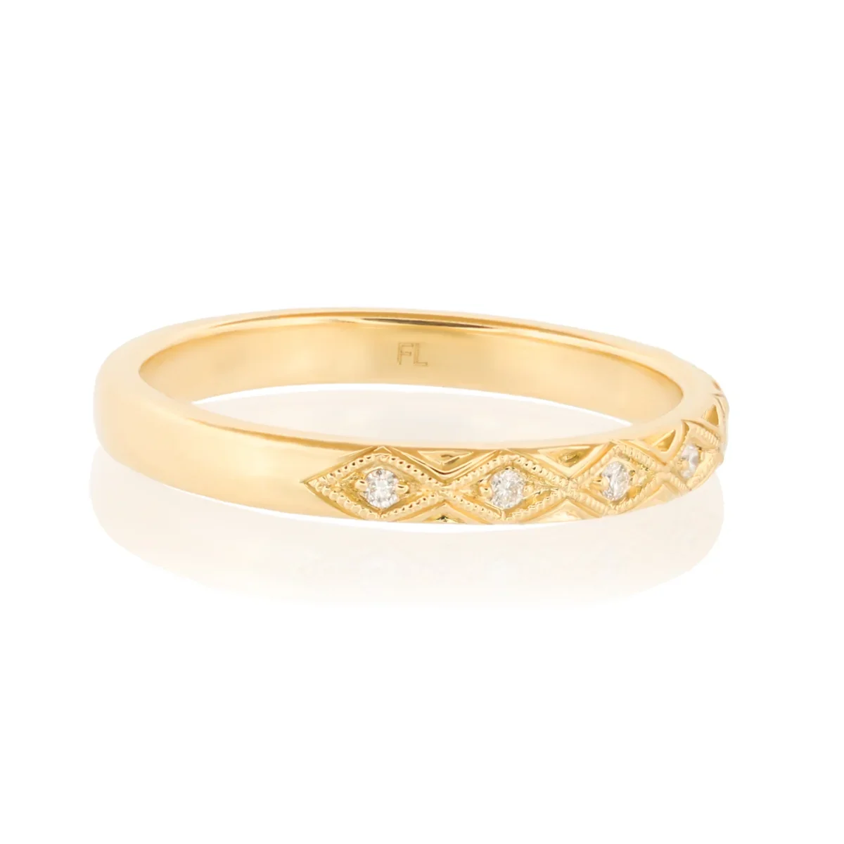 FL_Rings_Serpentra_Ring_Round_Diamond_2_4d4afd7b-feac-4a5b-ba36-bb5bf32d8461.webp