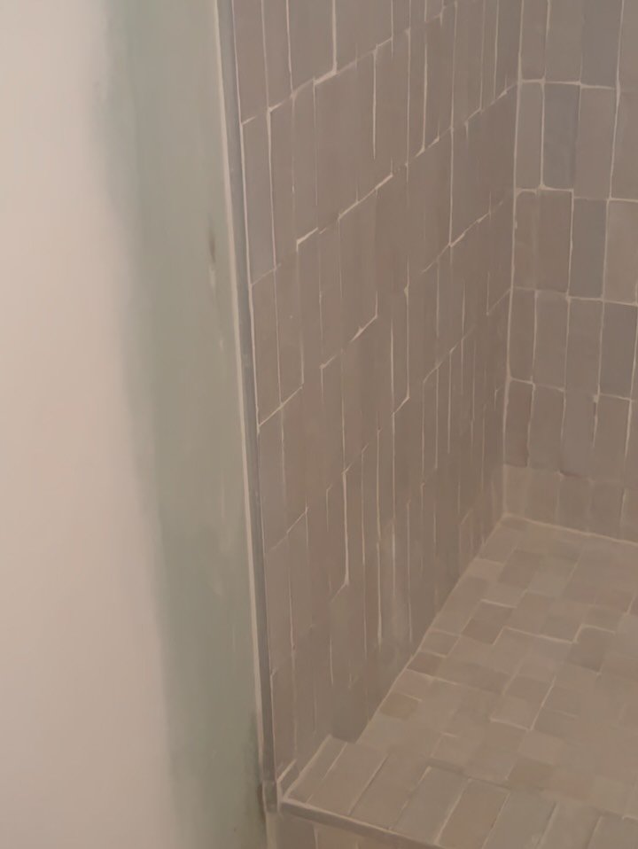 &hellip;not taking this project for granted, we prayed before this one too and added some professionals to enjoy the process🙏🏻❣️🙏🏾 
#zelligetile 
#zelligeshowertiles 
#zelligelife 
#sancarbuildersllc 
#EmilioTile
#MeemoPlumbing 
#drewshouseintent