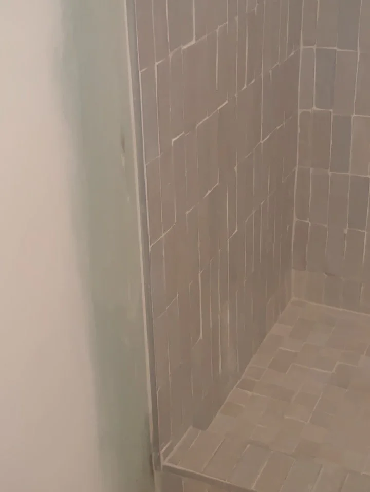 &hellip;not taking this project for granted, we prayed before this one too and added some professionals to enjoy the process🙏🏻❣️🙏🏾 
#zelligetile 
#zelligeshowertiles 
#zelligelife 
#sancarbuildersllc 
#EmilioTile
#MeemoPlumbing 
#drewshouseintent