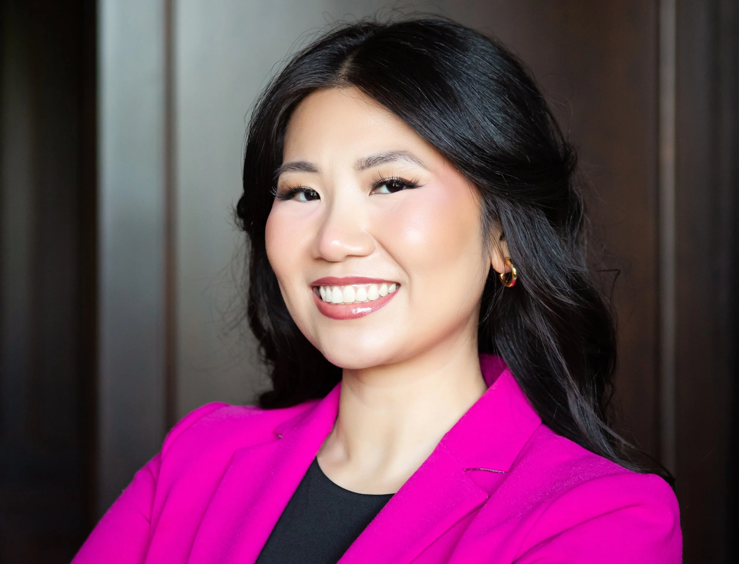 Captivating In Pink | Why Pink is the Perfect Color for Your Headshots