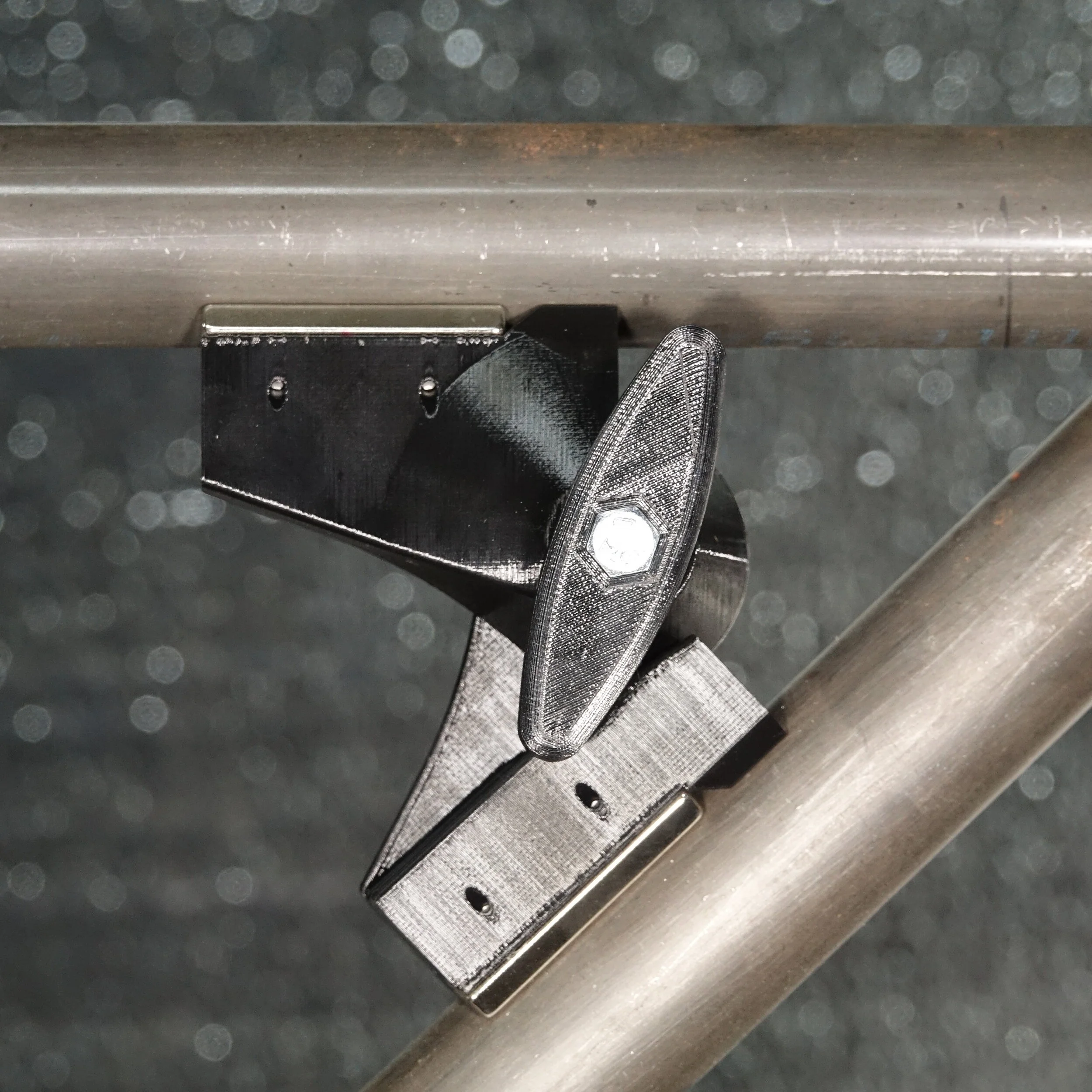 Roll Cage Fabrication with 3D Printed Tools, Tube Magnets are your best friend