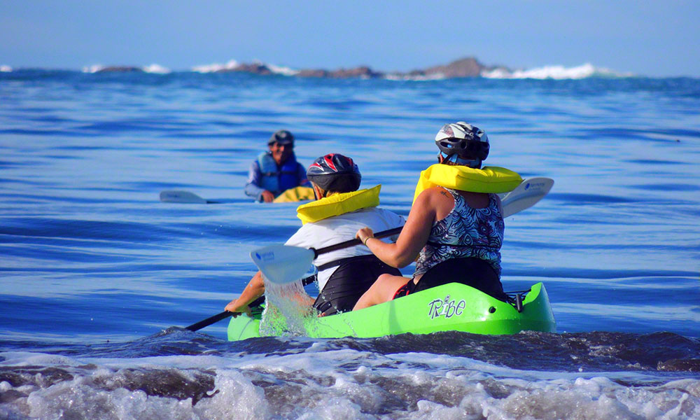bt33-kayak-uvita-adventure-tour-credito-de-foto-alejandro-orozco-1-1.jpg