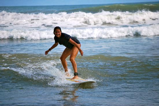 costa-rica-surf-camp.jpg