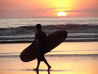 dominical-costa-rica-surf-classes.jpg