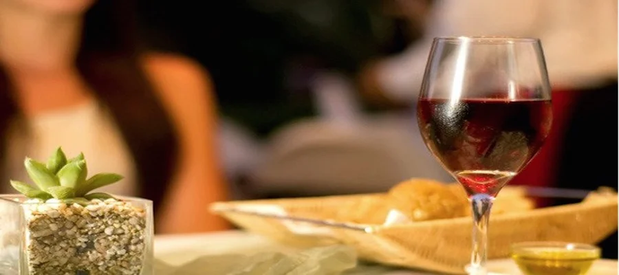 Wine & Dine 900x400x60.jpg
