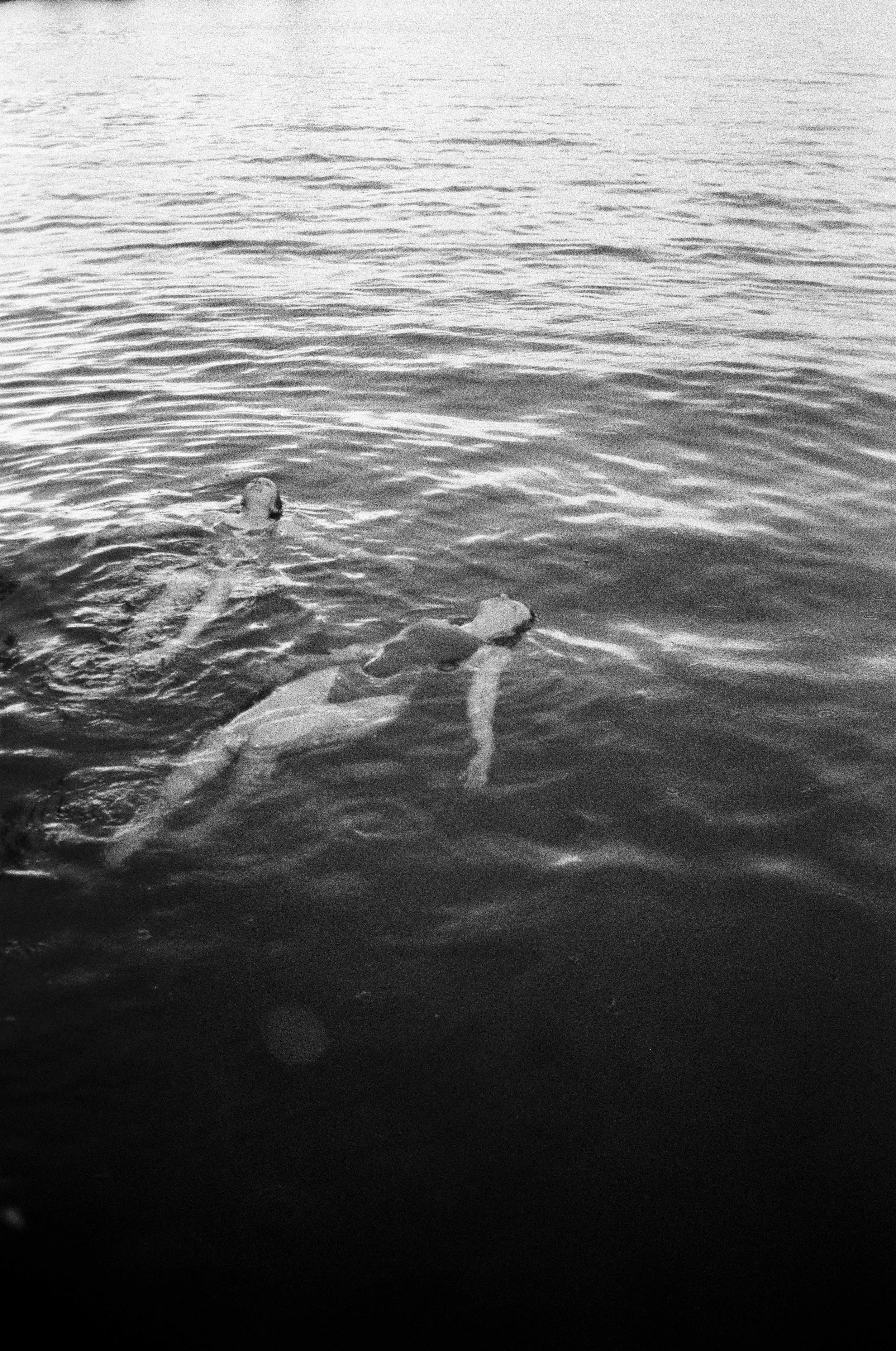 810303_0016.jpg