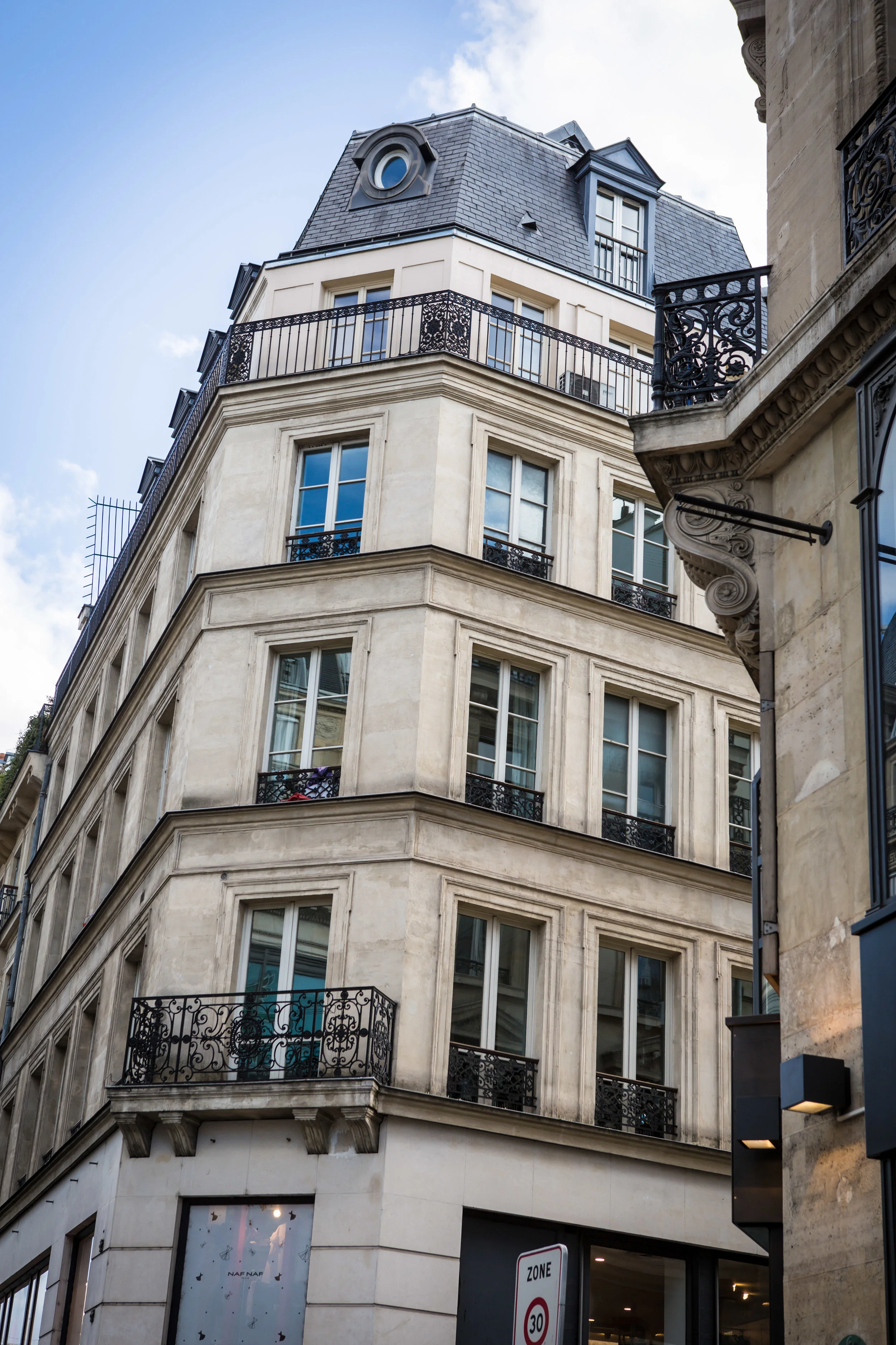 Paris_France_Building_Architecture.jpg