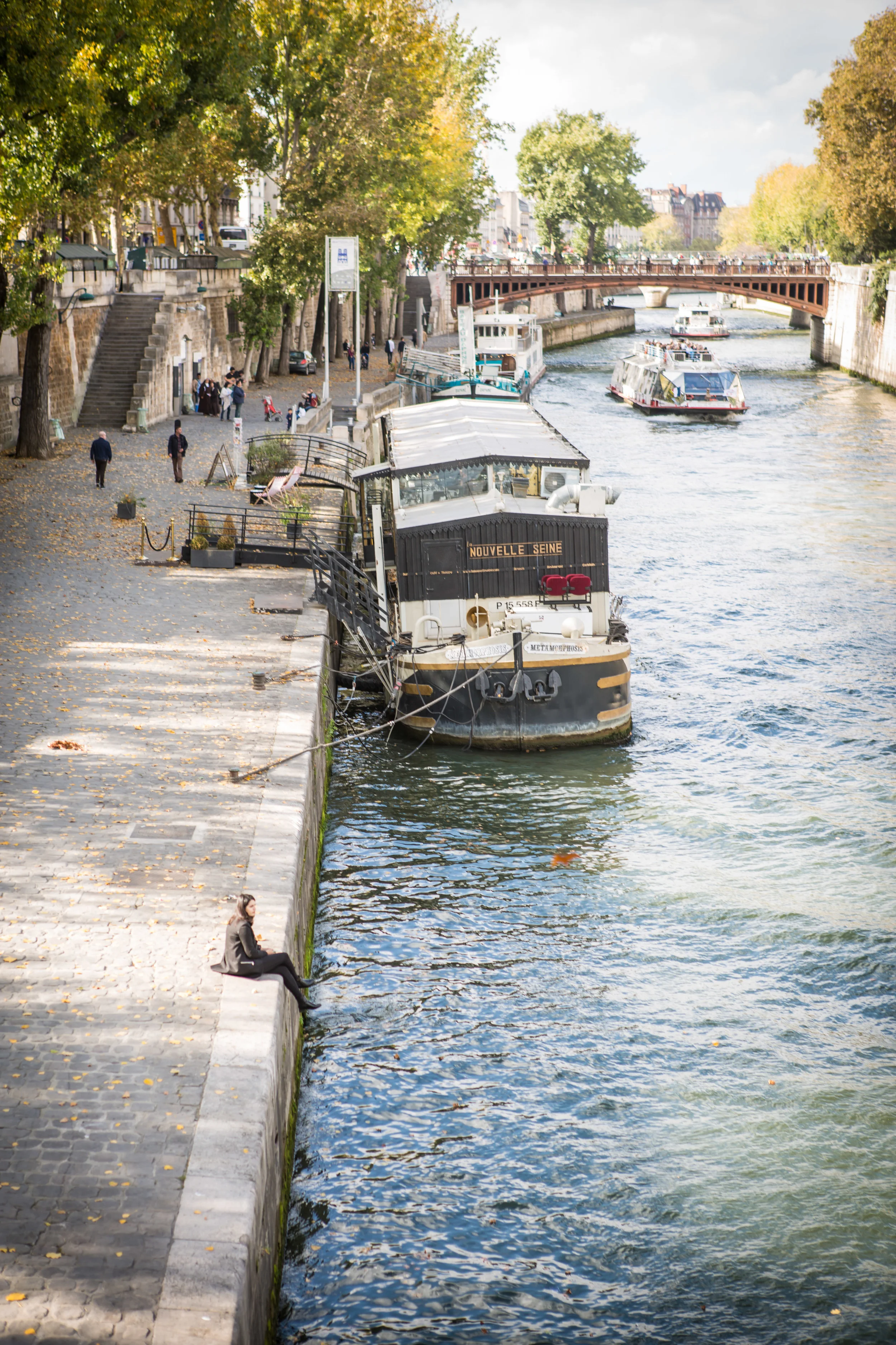 Paris_France_Boat_River.jpg
