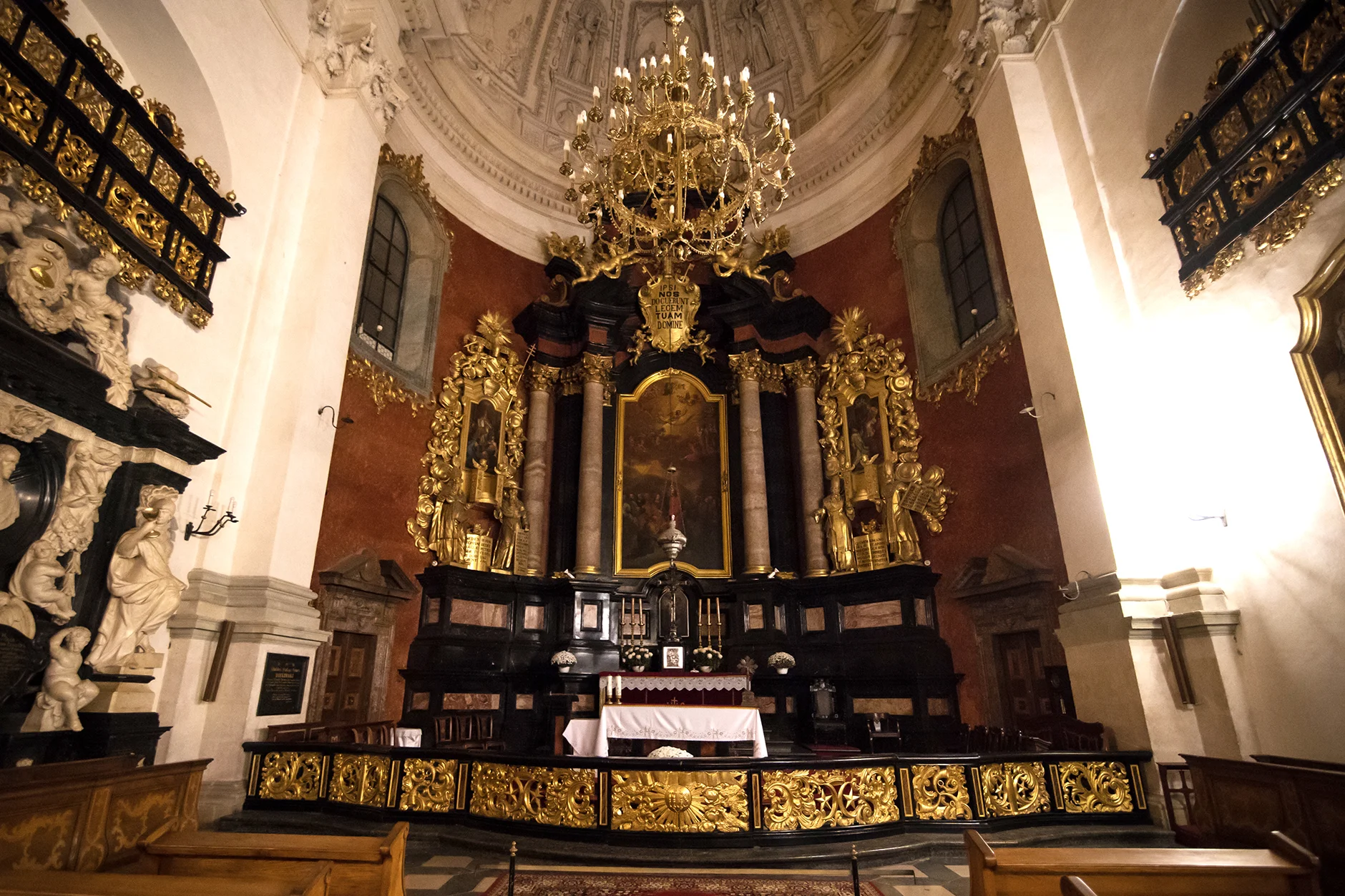 Poland_31_web copy.jpg