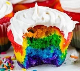 Get ready to sweeten your day with @hawaiicupcakefactory&rsquo;s gourmet cupcakes on 4/18.  They will also have cookies and cake pops at the Hahaione Fun Fair. 🧁