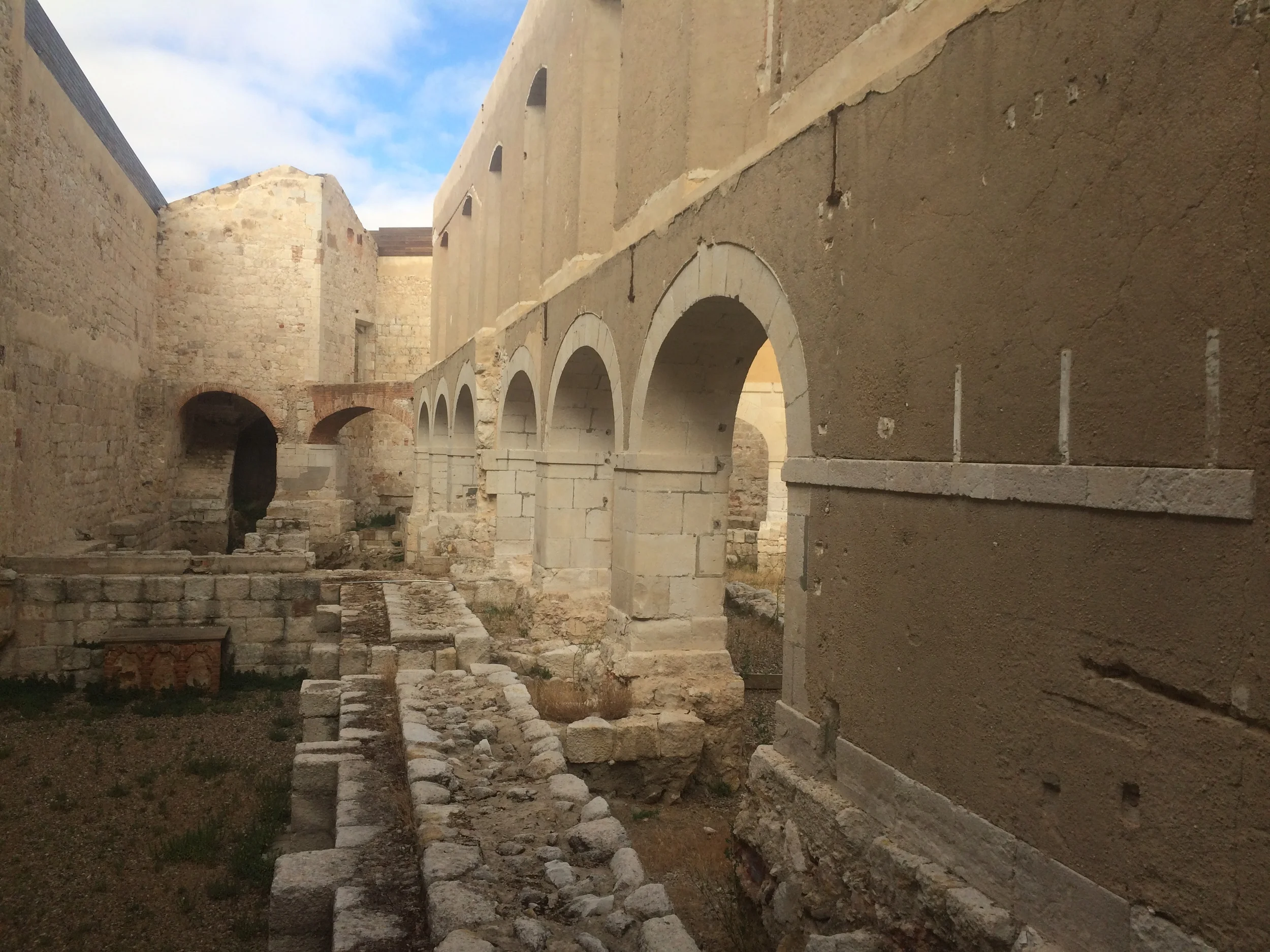 This is a REAL LIVE CASTLE! 