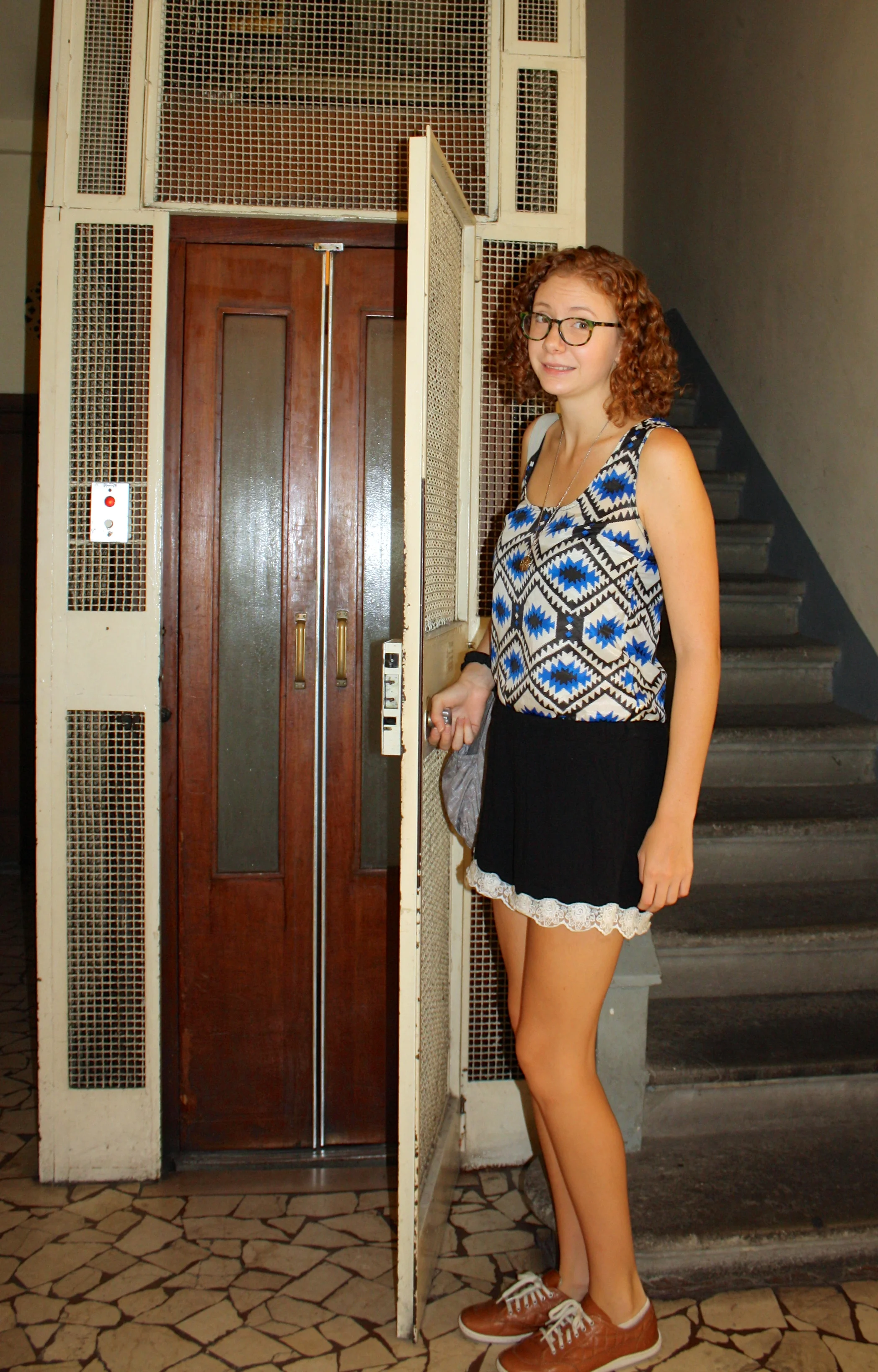 I was a little bit dubious of the stability of the elevator. 