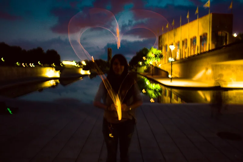 @k8mclaughlin modeling for me for an epic heart light trail!
