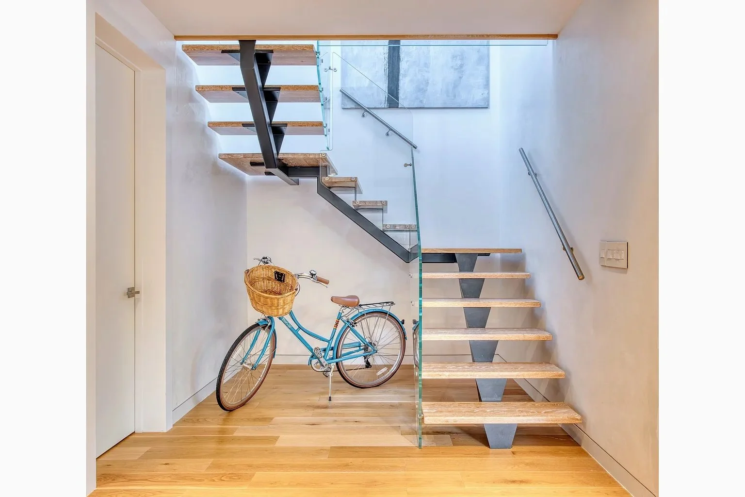 2800018d208aedf9e99462c84731ef64-uncropped_scaled_within_1536_1152 copy.jpg