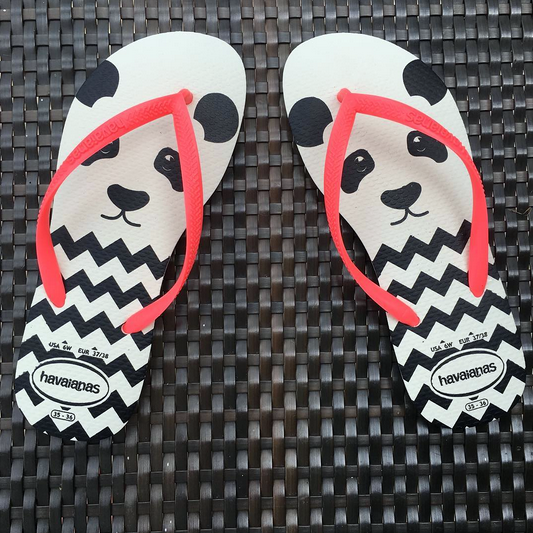Neon coral Havaianas with panda face summer 2016 fashion
